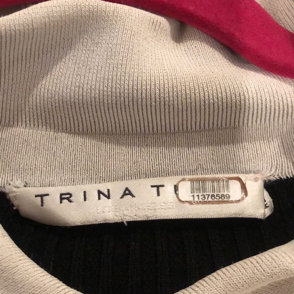 Trina Turk black sweater dress with white collar - Picture 10 of 11